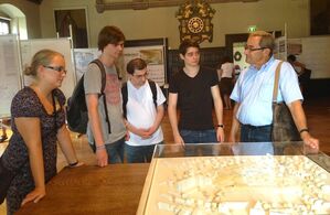 V. l. n. r.: Teresa Degelmann, Andreas Mehltretter, Hasan Alay, Alexander Huber und Stadtrat Helmut Weinzierl